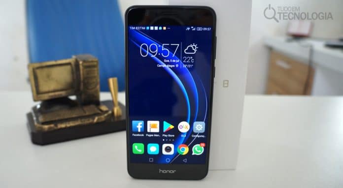 HONOR 8 DESTAQUE