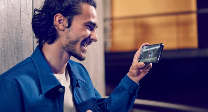 moto-snap-tv-2
